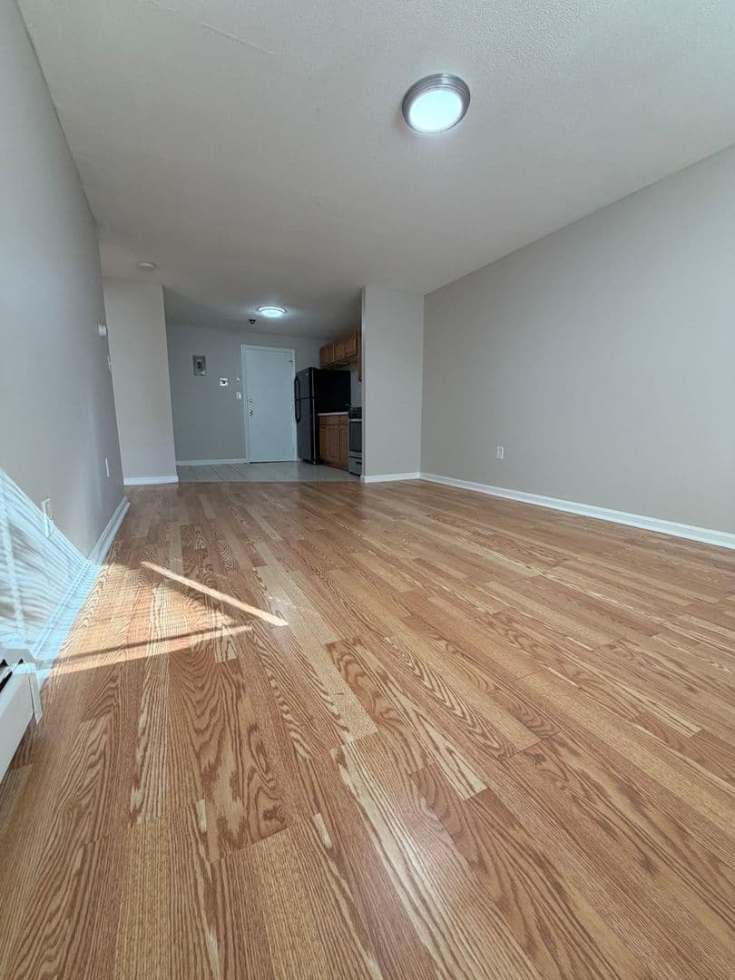 Lowell Apartment: 134-140-148 Willard Street