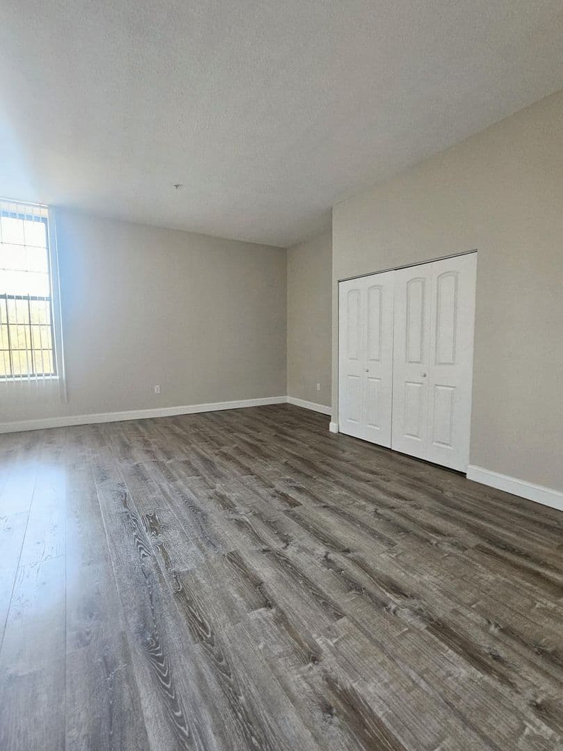Fall River Apartment: 2 Weaver Street