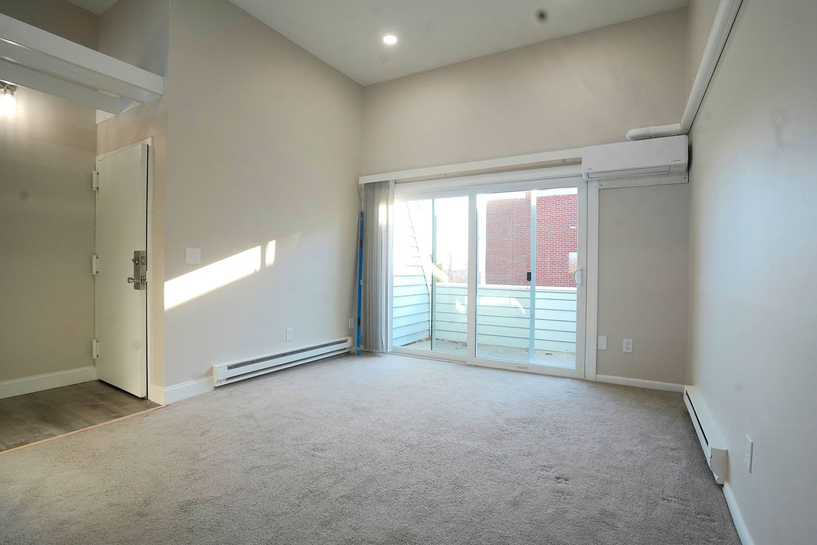 Quincy Apartment: 1020 Southern Artery
