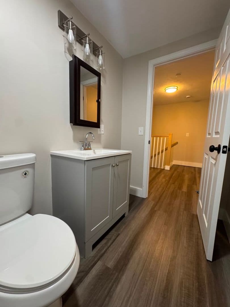 Lancaster Apartment: 211 South Main Street
