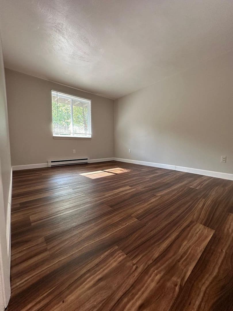 Leicester Apartment: 5 Town Beach Road