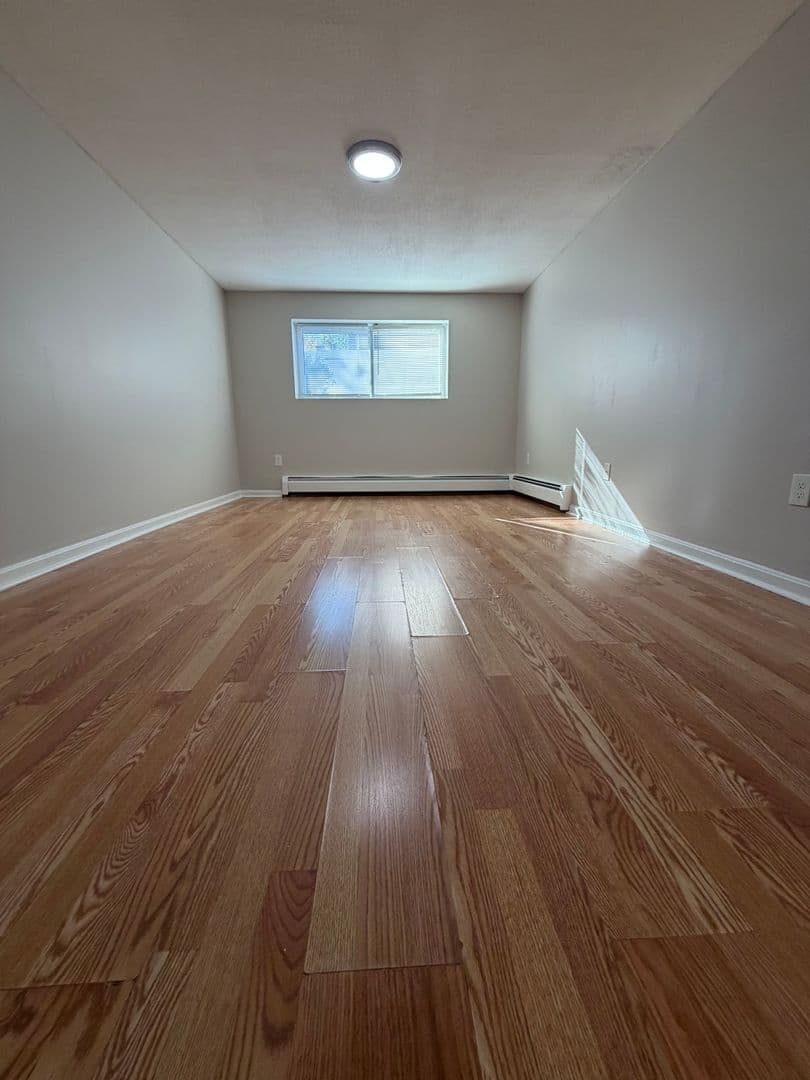 Lowell Apartment: 134-140-148 Willard Street