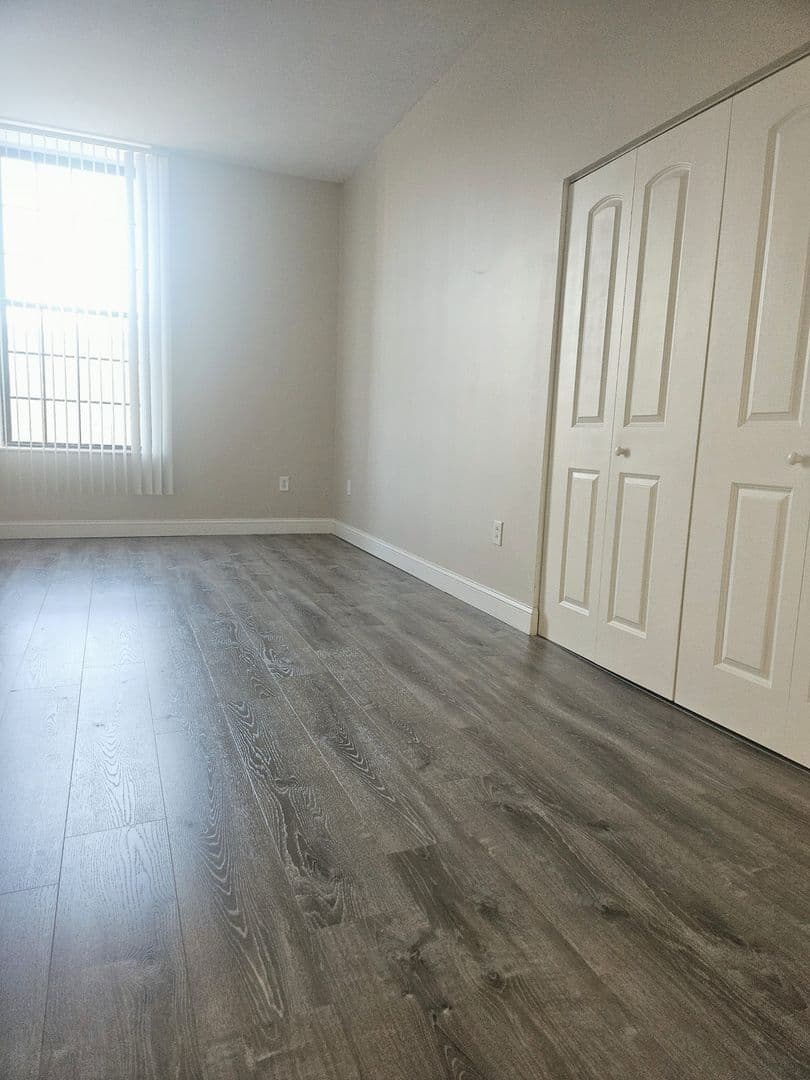 Fall River Apartment: 2 Weaver Street