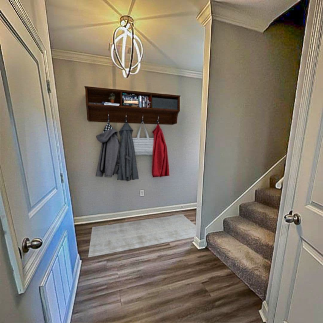 Columbus Apartment: 506 Holly Hills Road