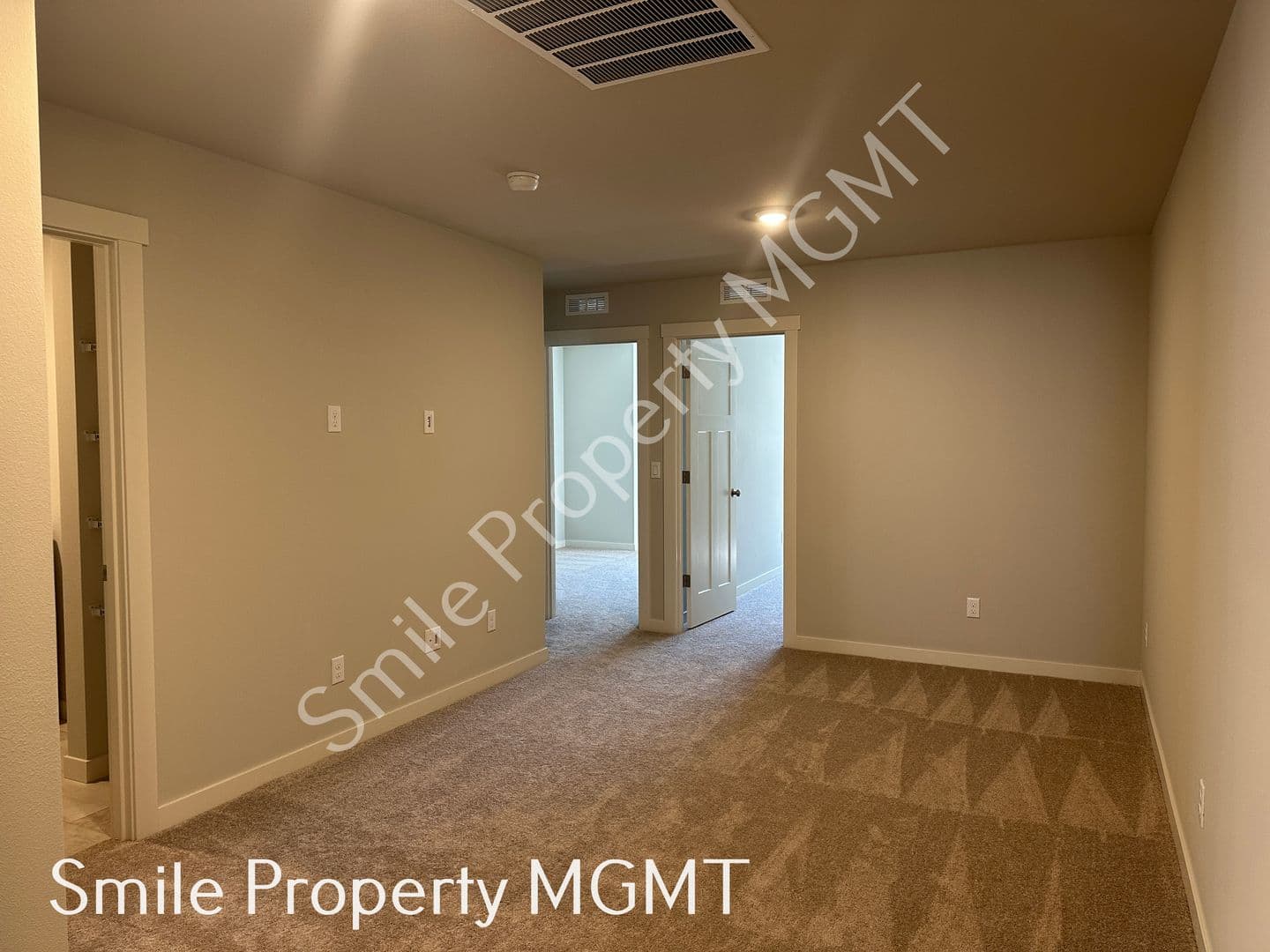 Tigard House: 16684 SW Darling Ln