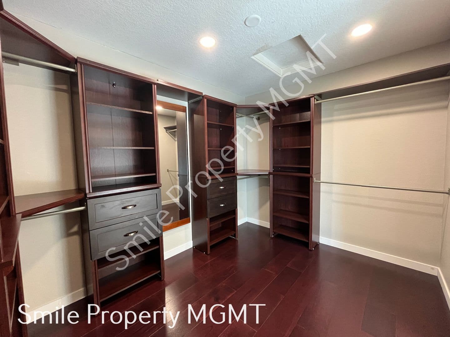 Hillsboro House: 4524 SE Oakhurst Street