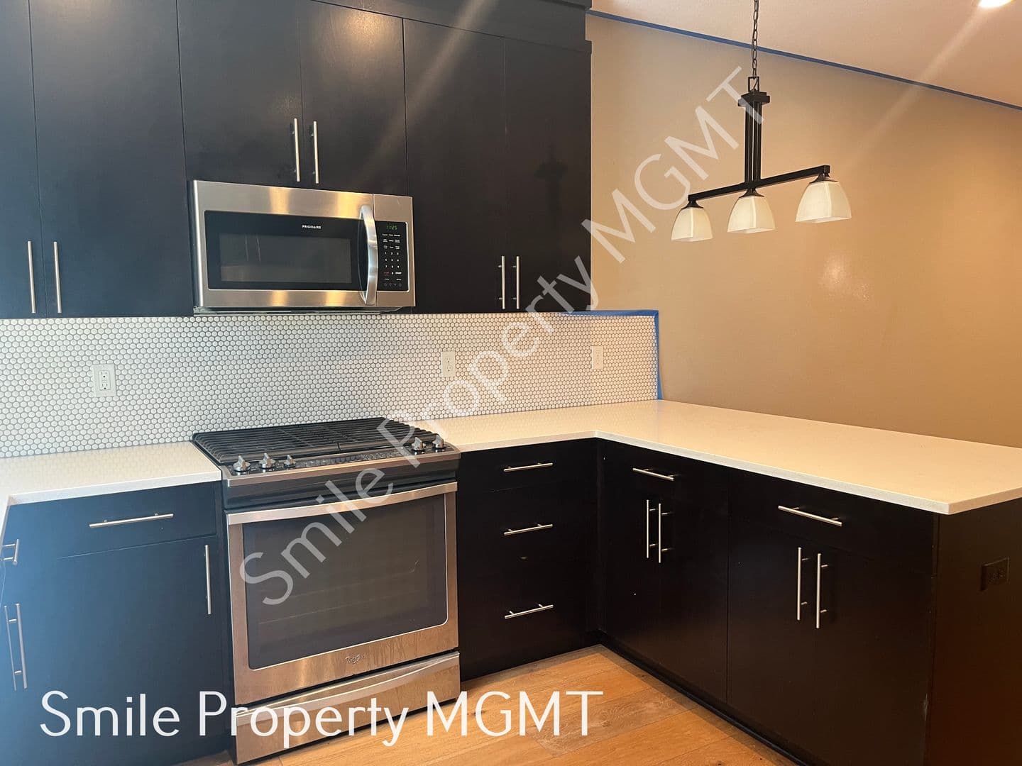 Portland Apartment: 2416 Southeast Morrison Street