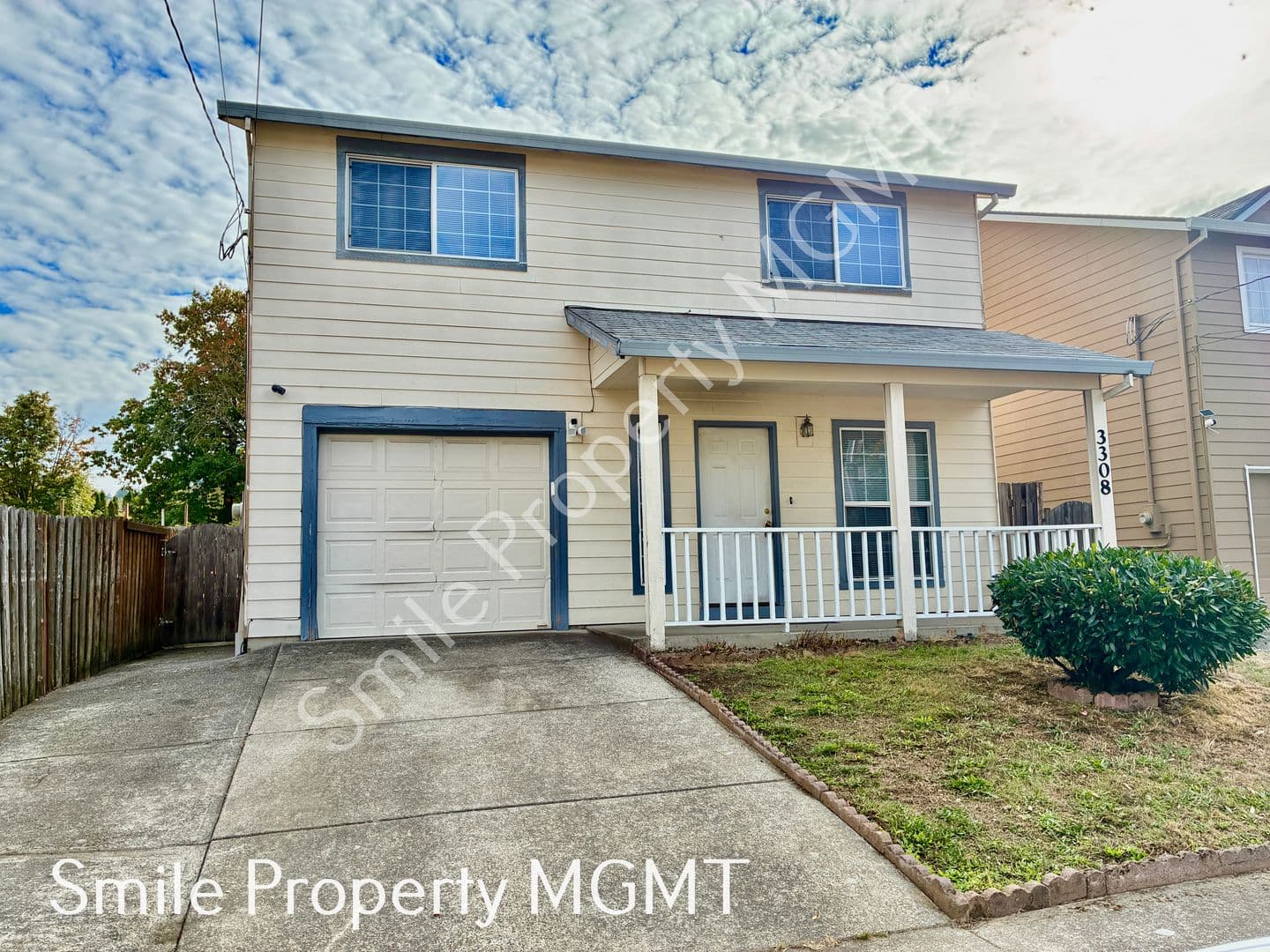 Portland House: 3308 Southeast 89th Avenue