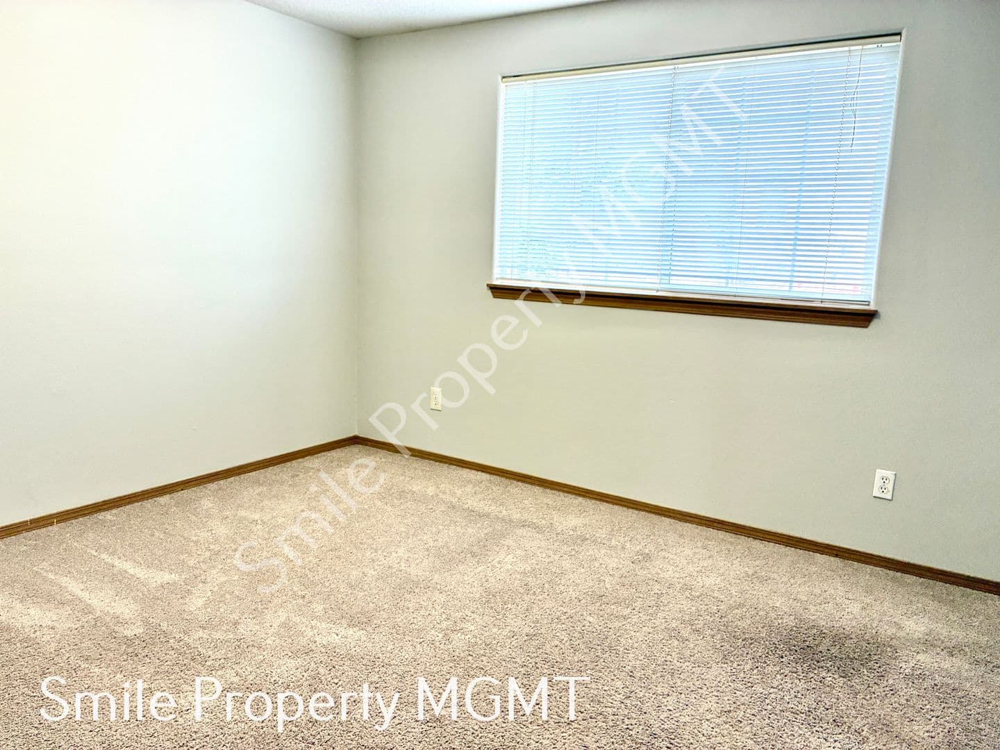 Portland House: 3308 Southeast 89th Avenue