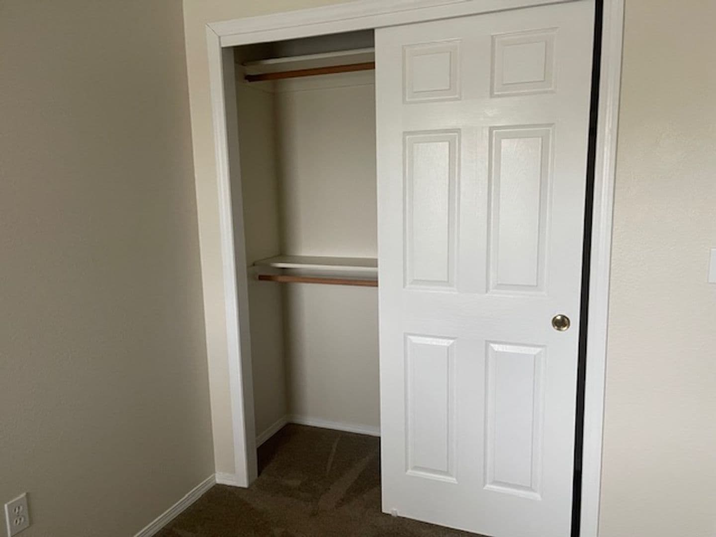 Salem Apartment: 1380 Seattle Slew Drive SE