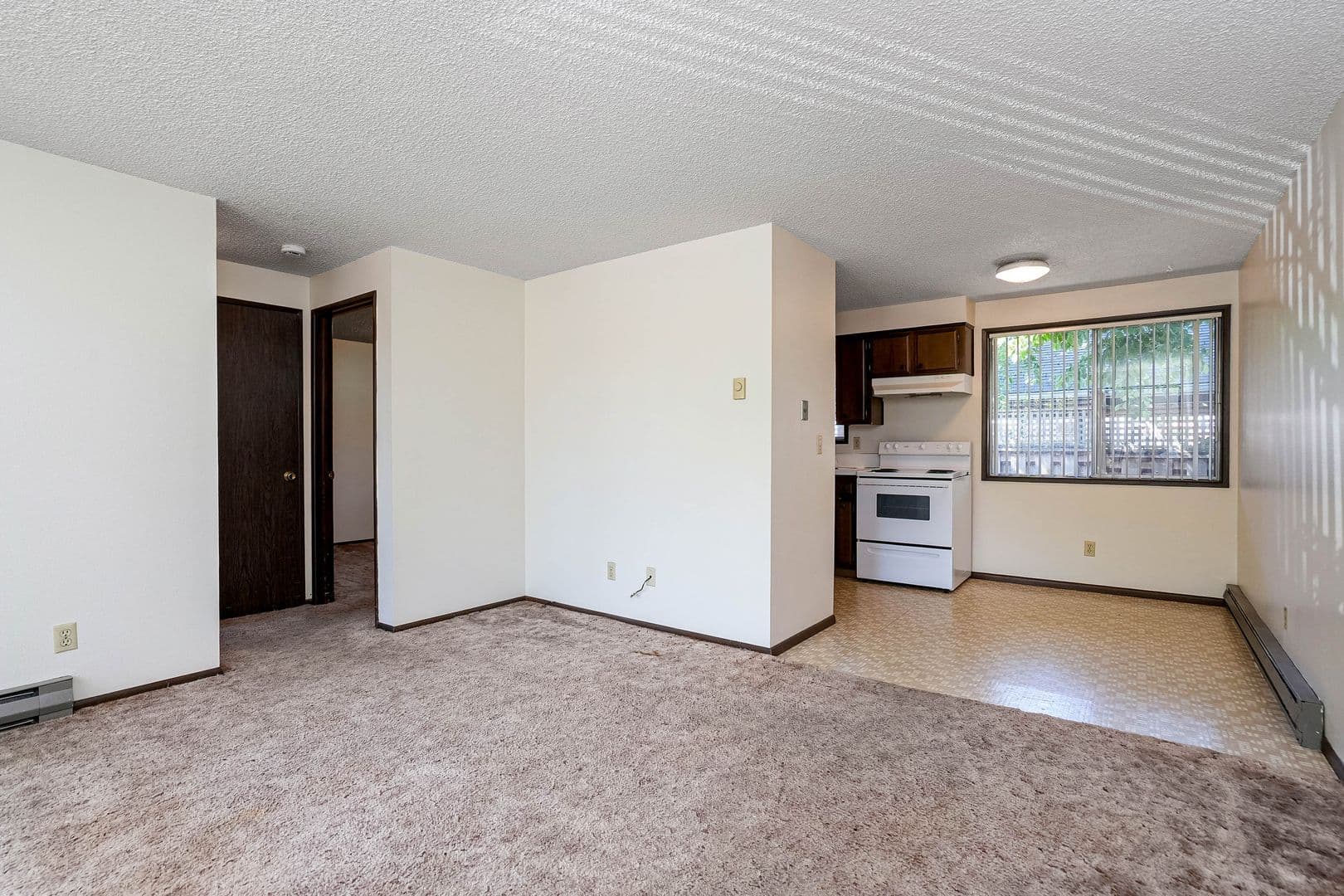 Salem Apartment: 3811 Lancaster Dr NE