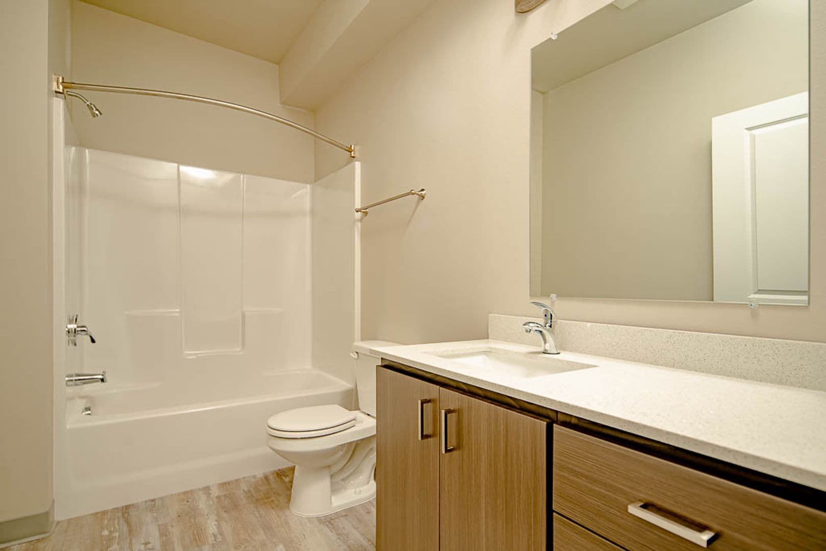 Lebanon Apartment: 2180 Franklin St