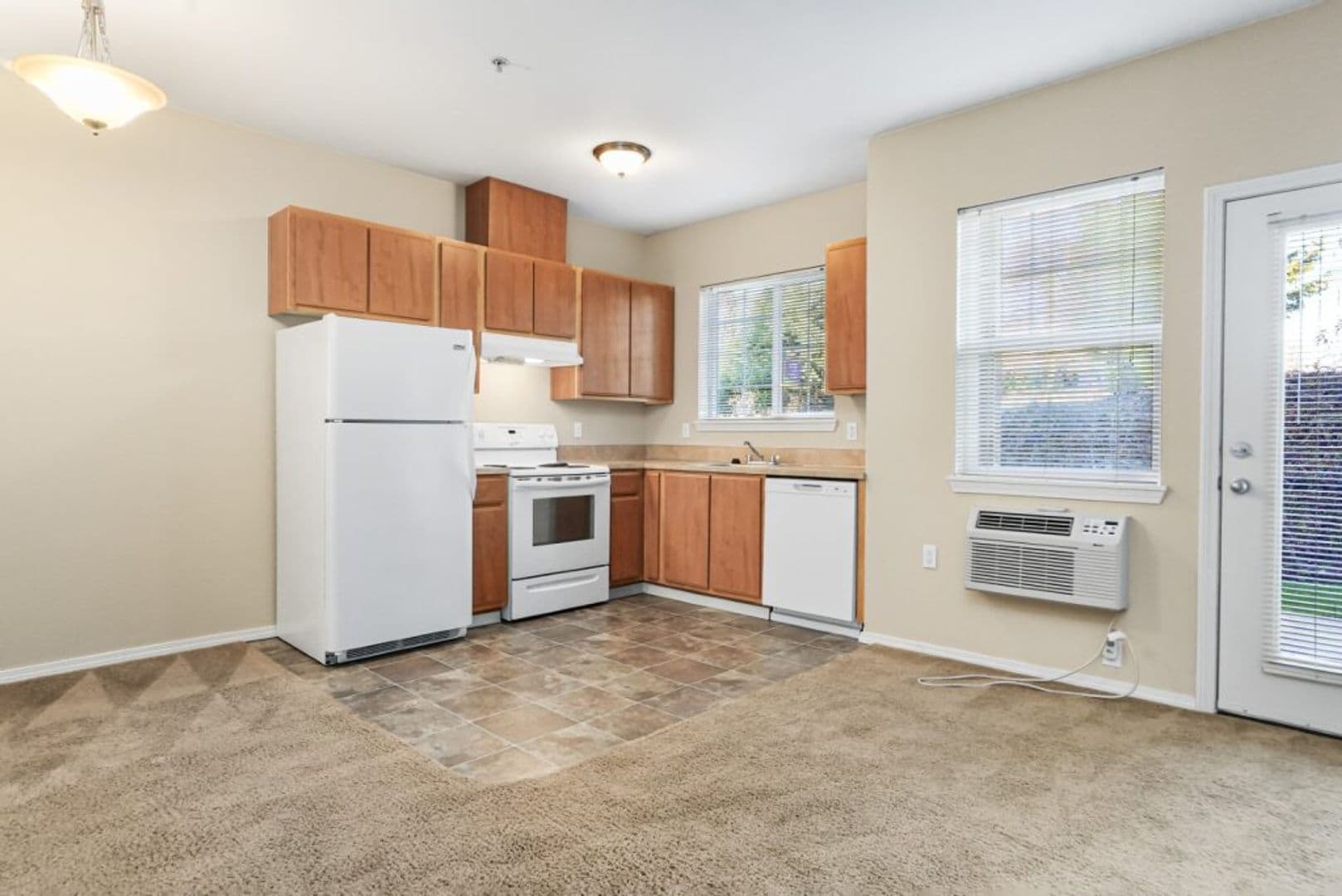 Salem Apartment: 1668 Baxter Rd SE, #100