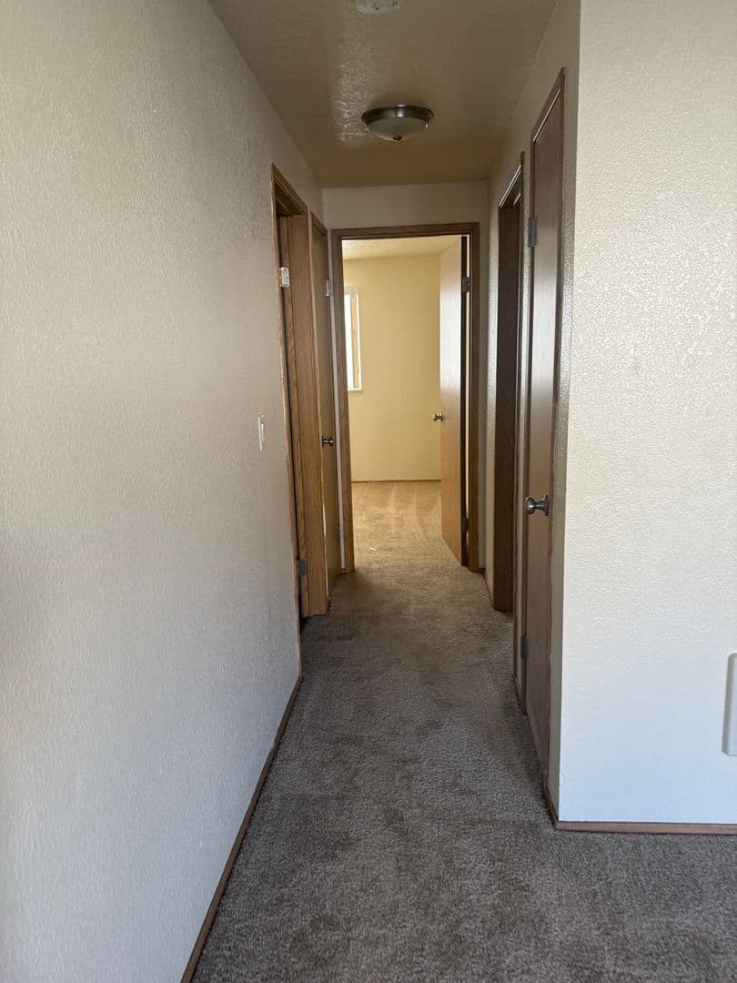 Salem Apartment: 4209 Satter Place NE