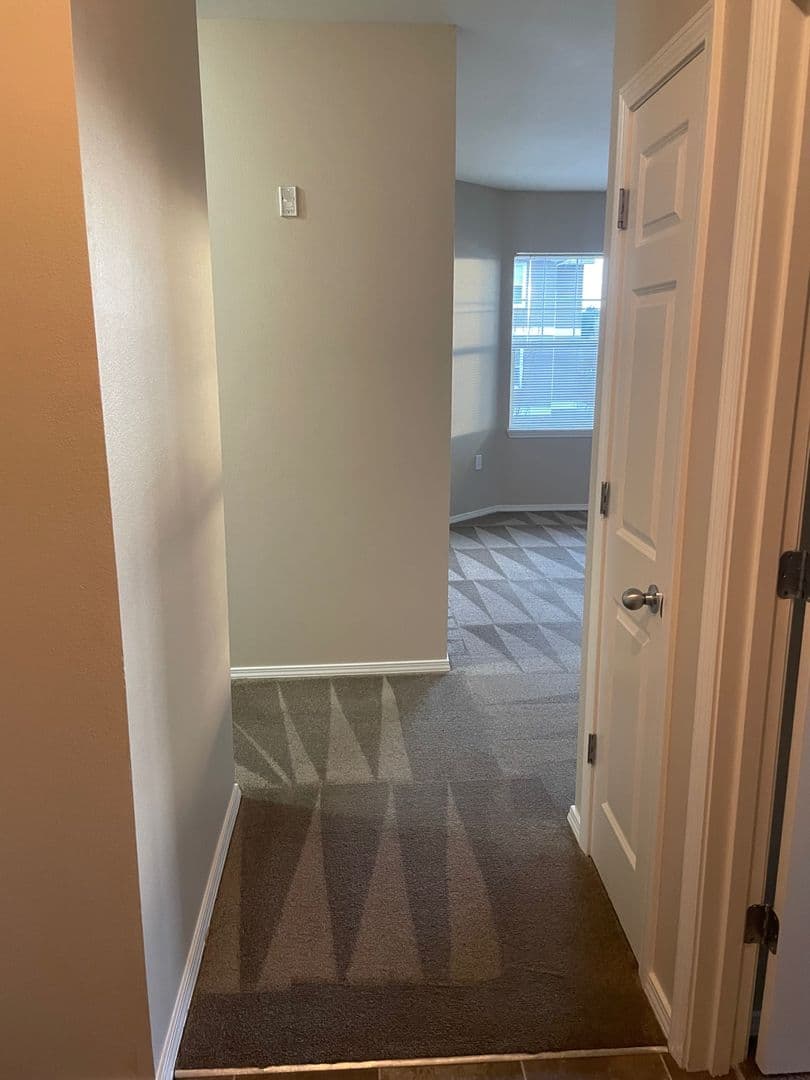 Salem Apartment: 1668 Baxter Rd SE, #100