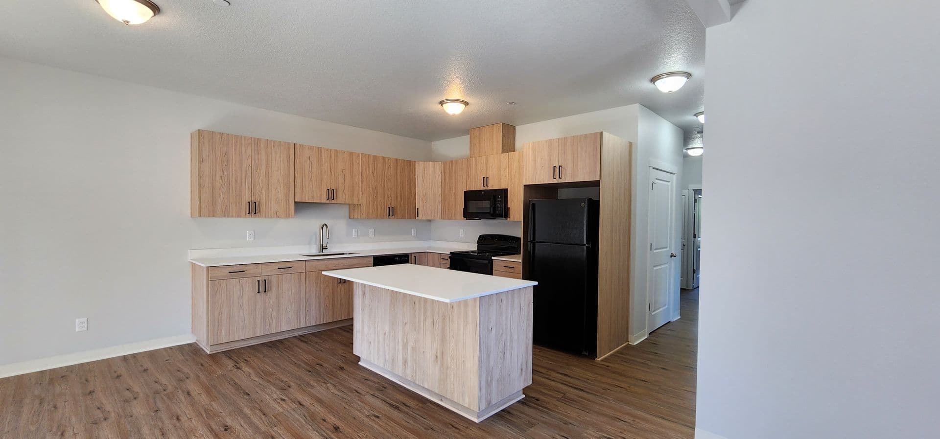 McMinnville Apartment: 1720 SW 2nd Street