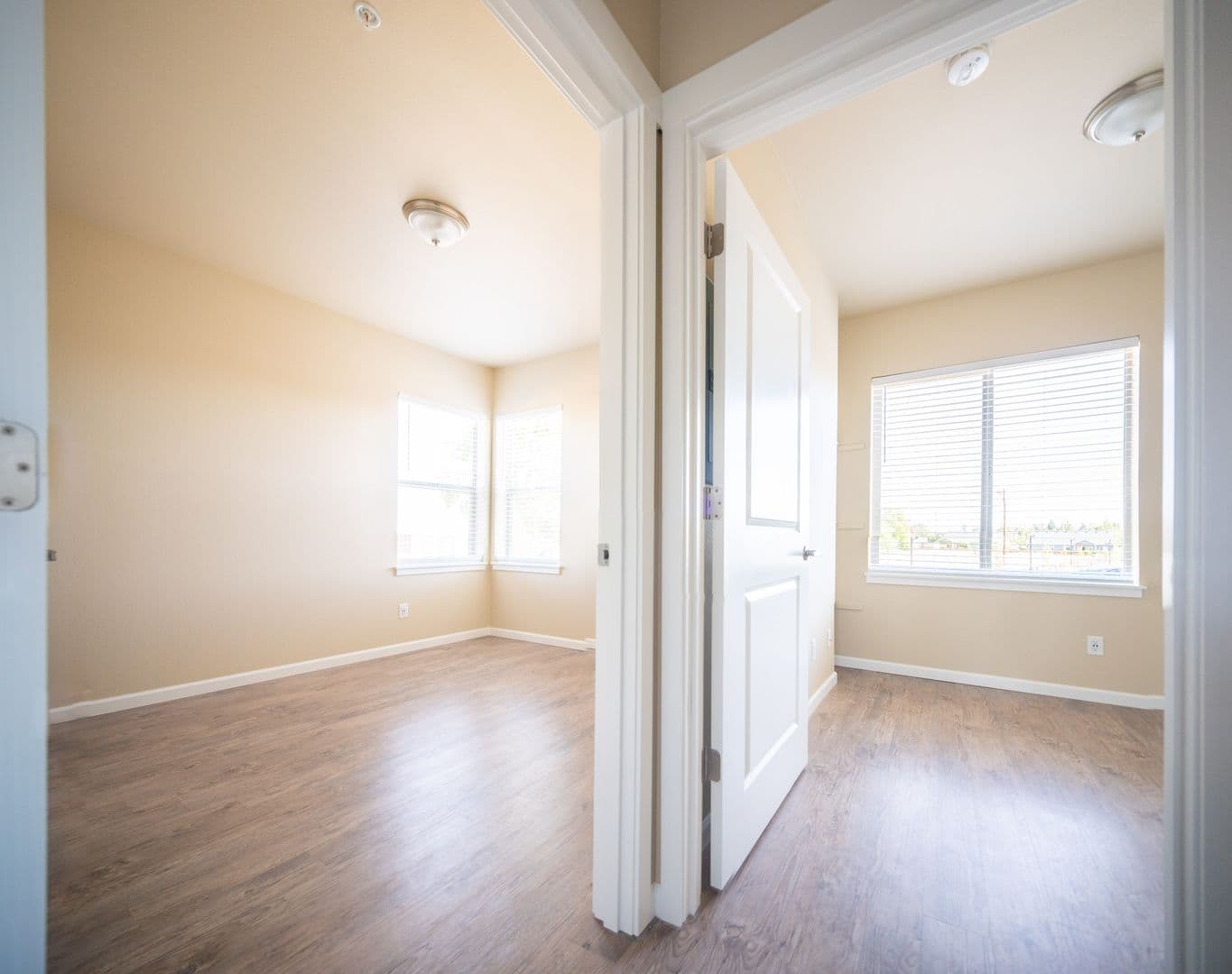 Salem Apartment: 3220 Lansing Avenue NE