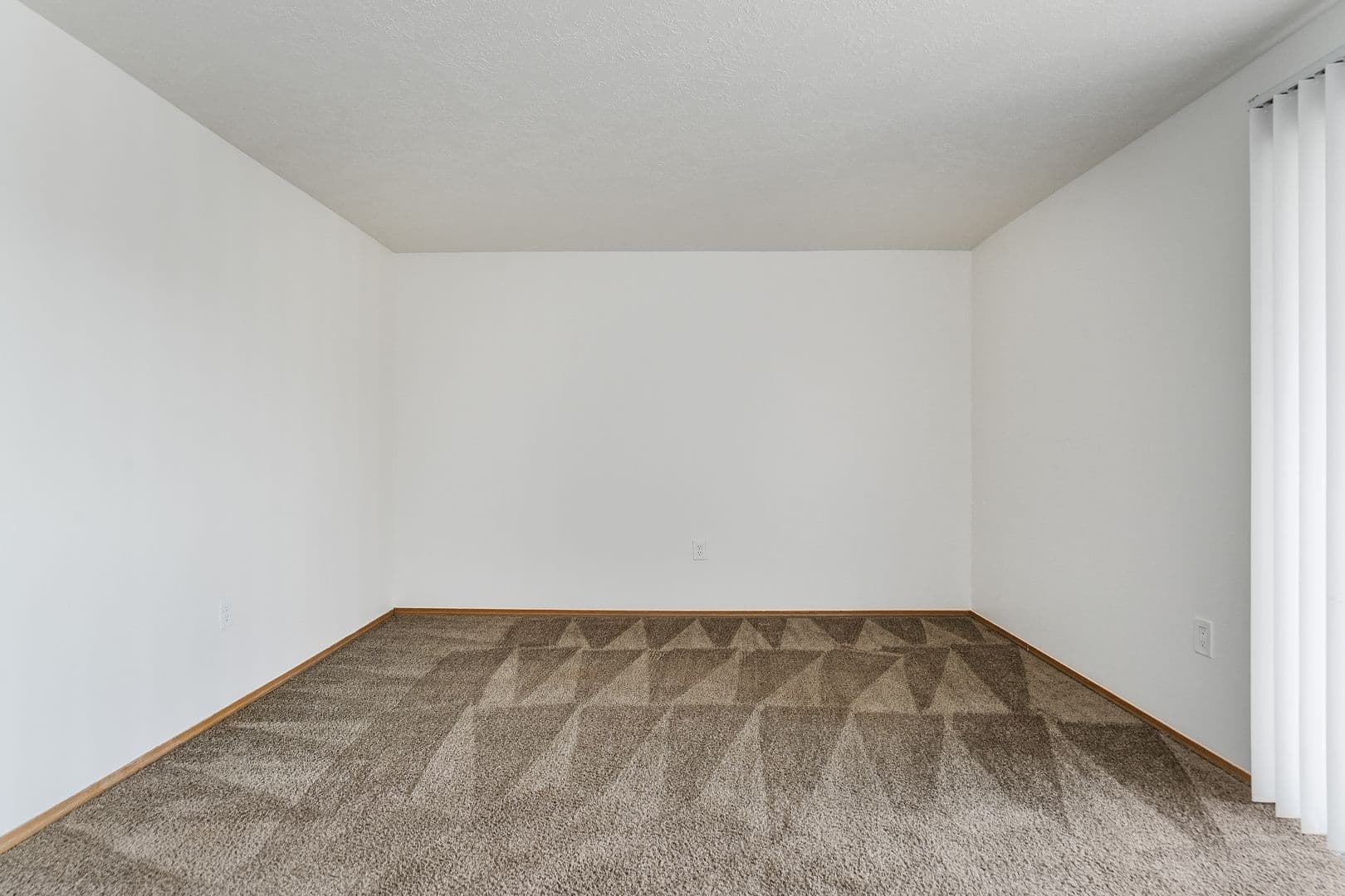Albany Apartment: 1515 Waverly Dr SE