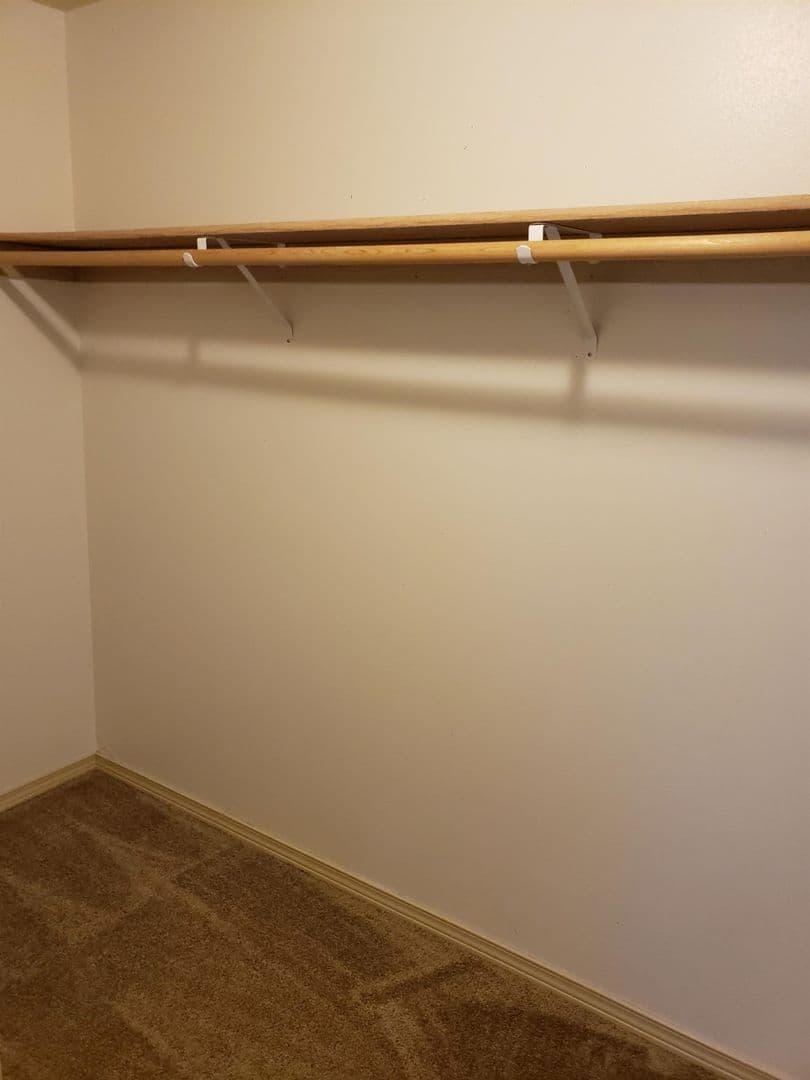 Albany Apartment: 1825 Clay Street SE