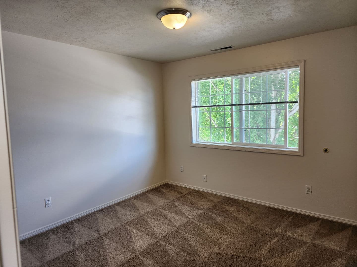 Keizer Apartment: 1315 Bair Road NE