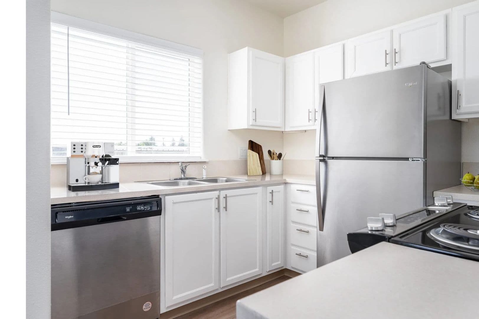 Salem Townhome: 3930 Sunnyview Road NE