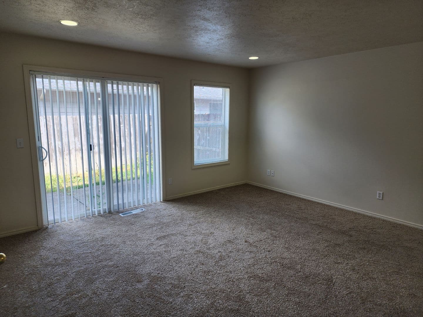 Keizer Apartment: 1315 Bair Road NE