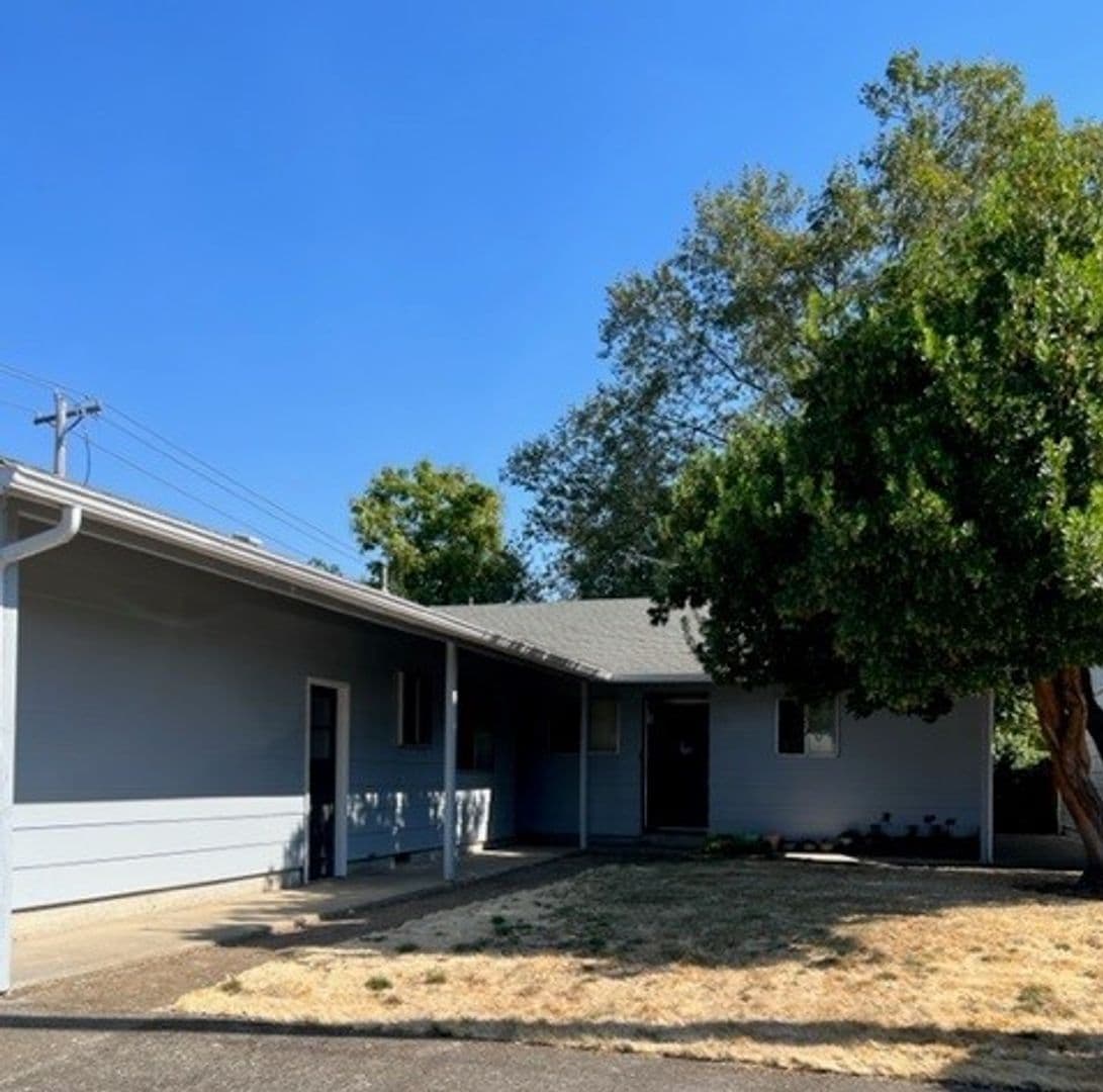 Keizer Apartment: 4975 13th Ave NE