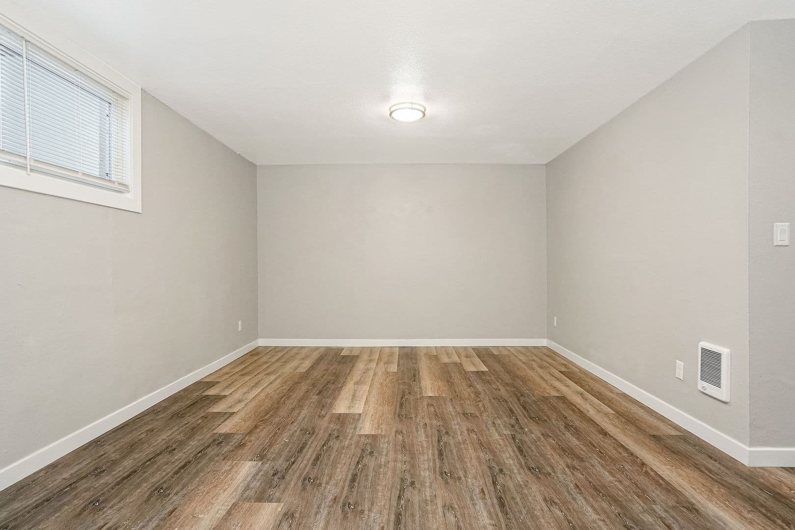 Corvallis Apartment: 1250 NW 29th Street