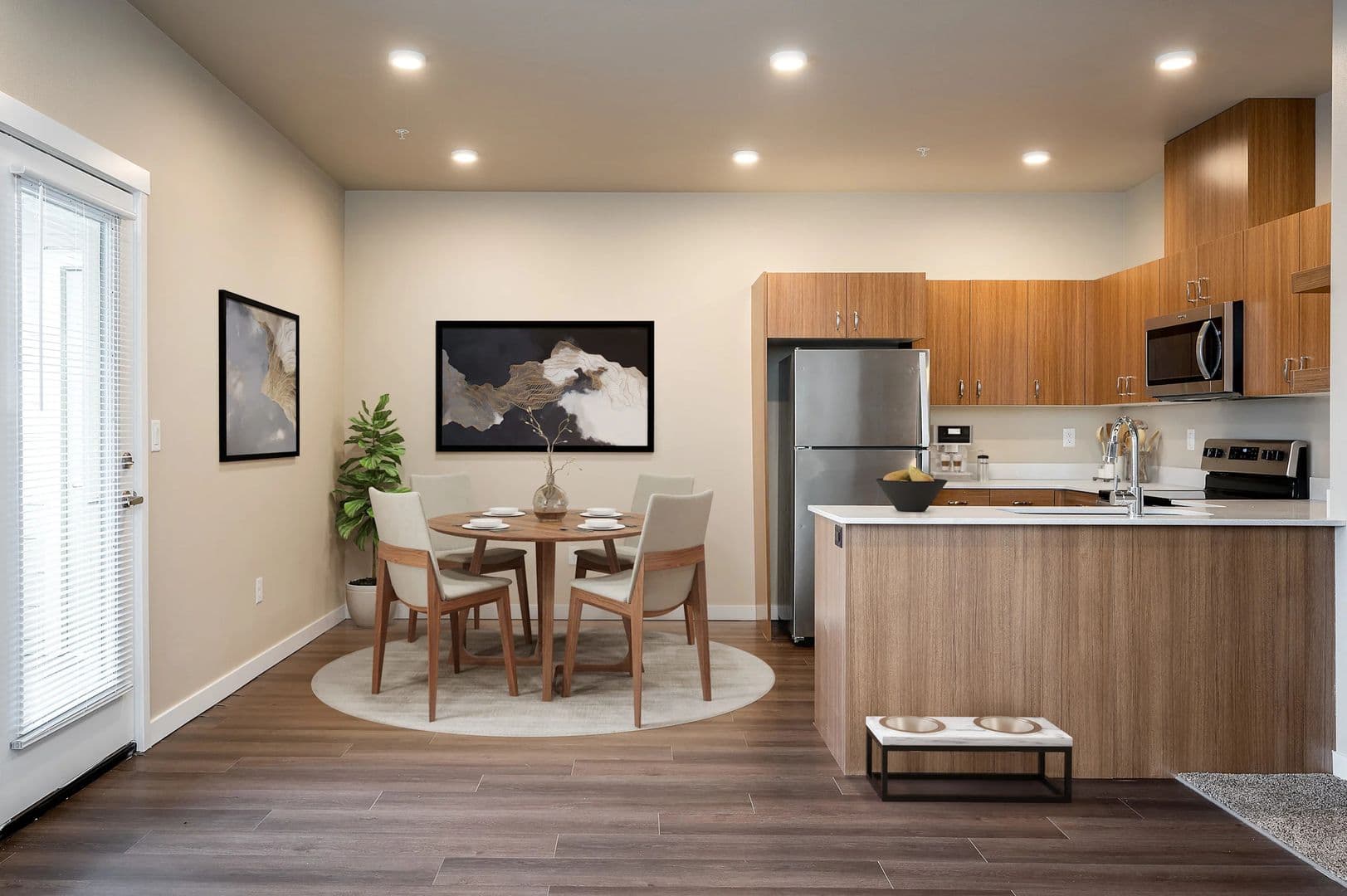 Salem Apartment: 4624 Lancaster Dr NE