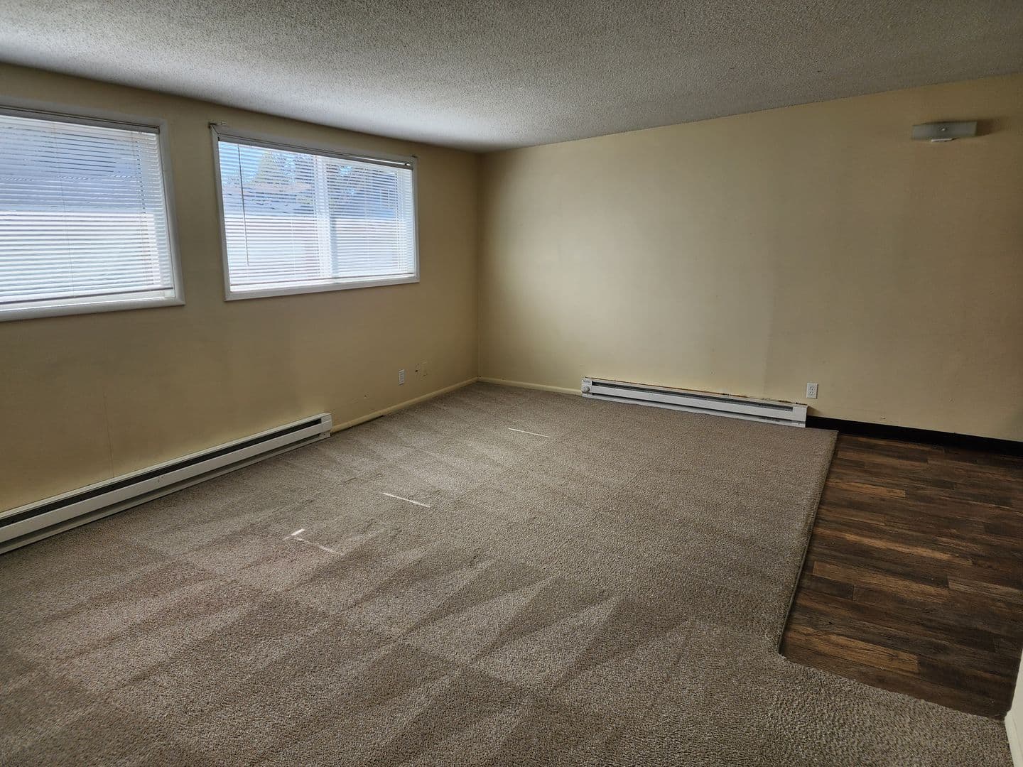 Salem Apartment: 1161 Fir Street S