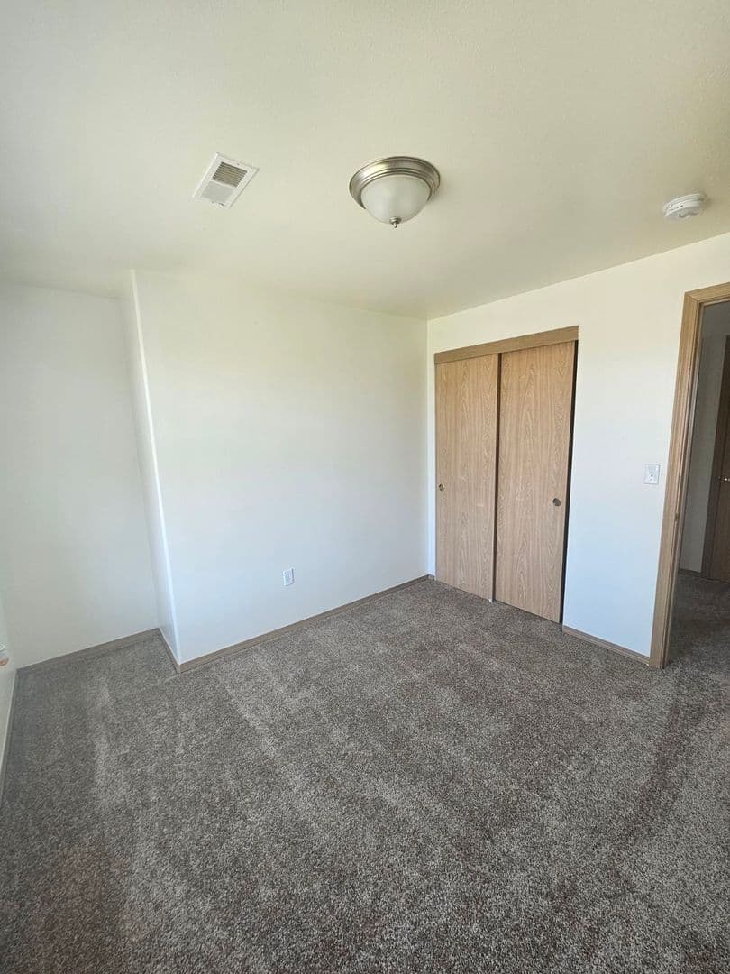 Albany Townhome: 3511 25th Court SE