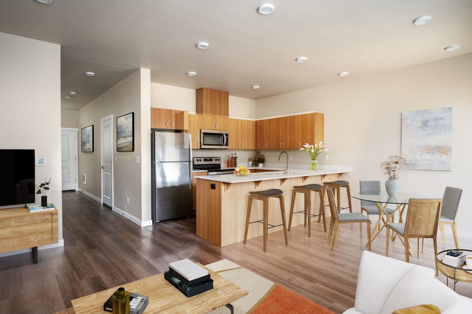 Salem Apartment: 4624 Lancaster Dr NE