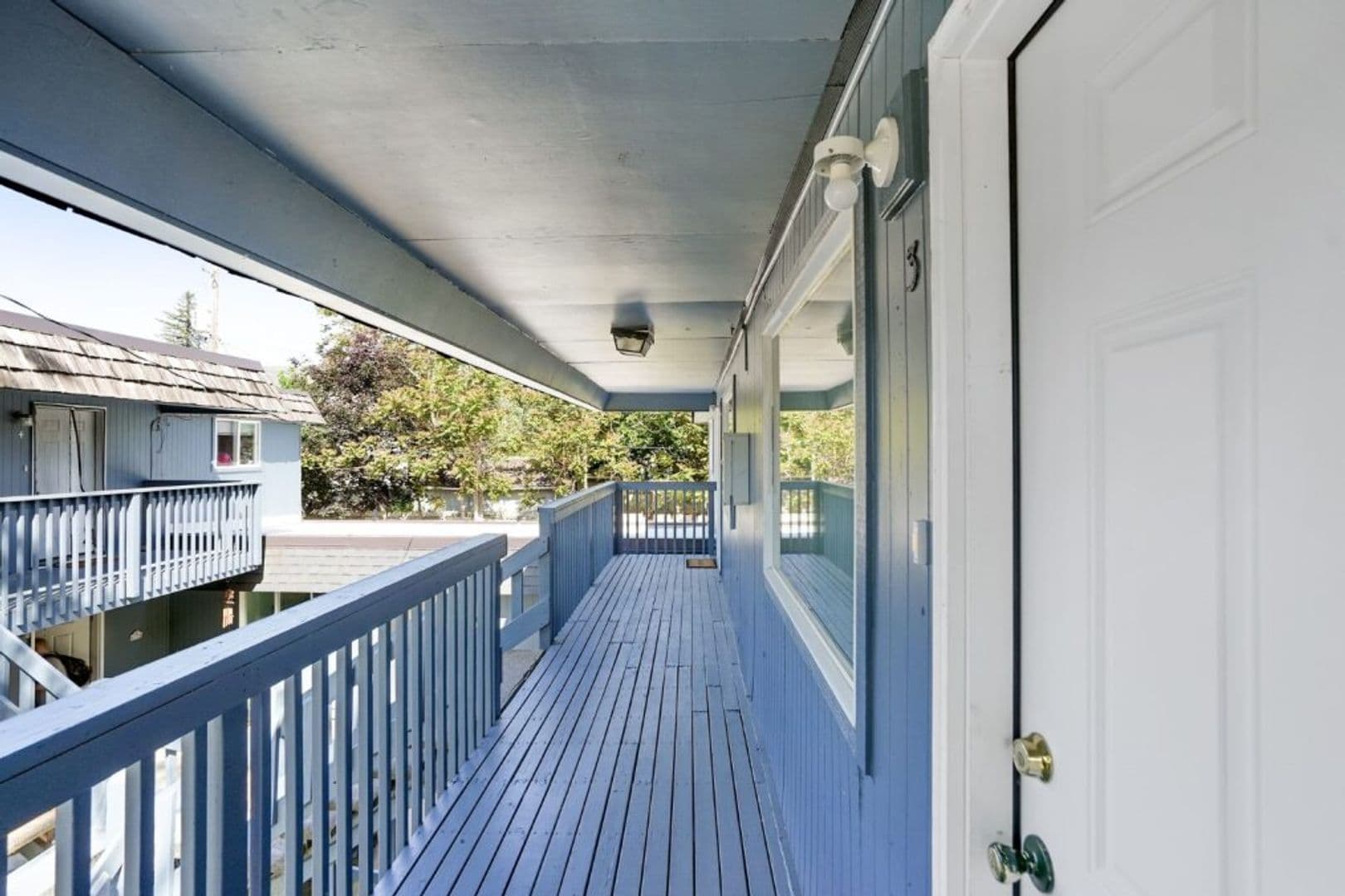 Salem Apartment: 1143 6th Street NW