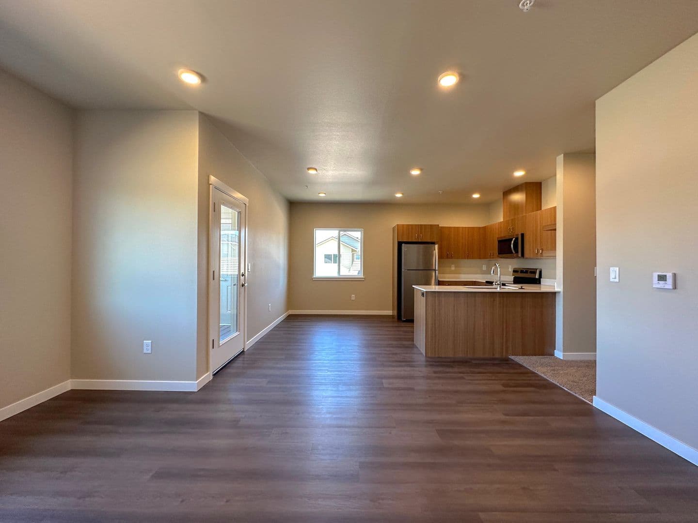 Salem Apartment: 4624 Lancaster Dr NE