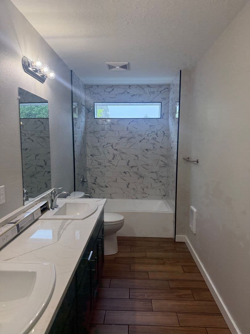 Keizer Apartment: 491 Marino Drive N