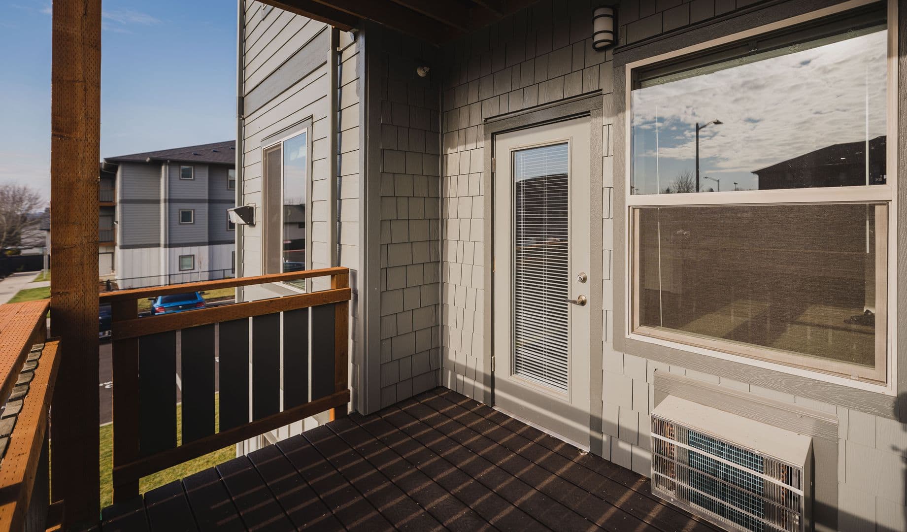 Salem Apartment: 3240 Harold Drive NE