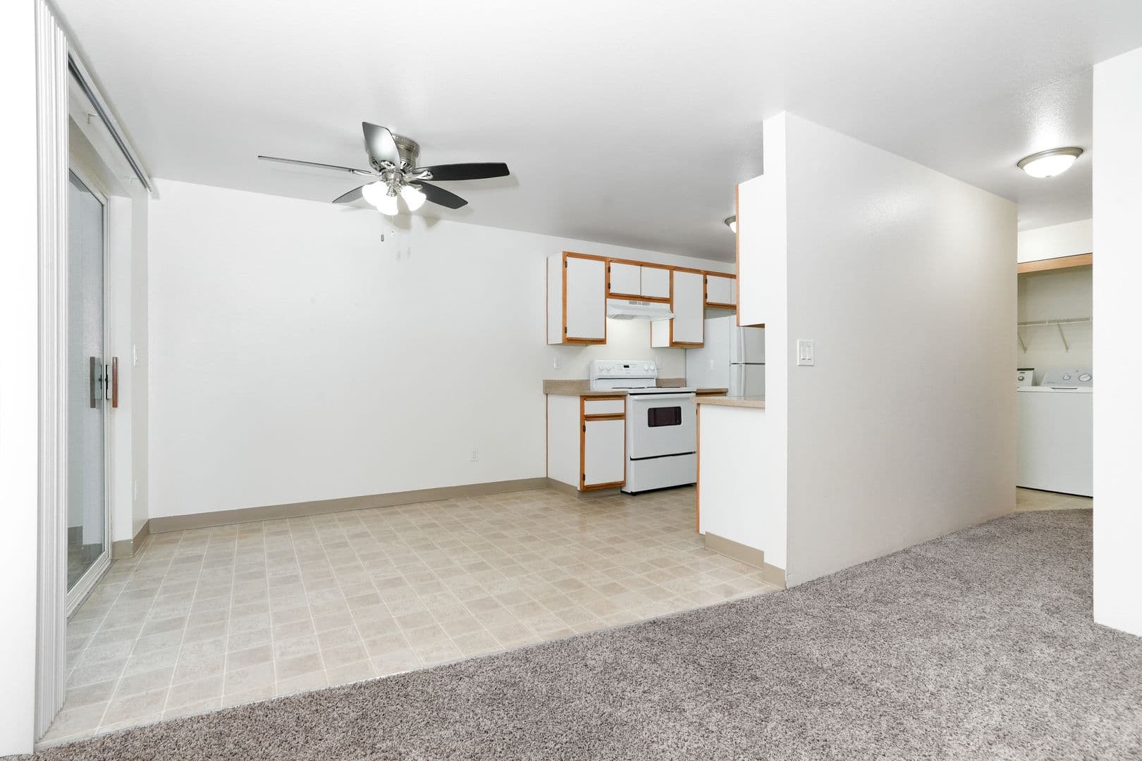 Troutdale Apartment: 26719 SE Stark St