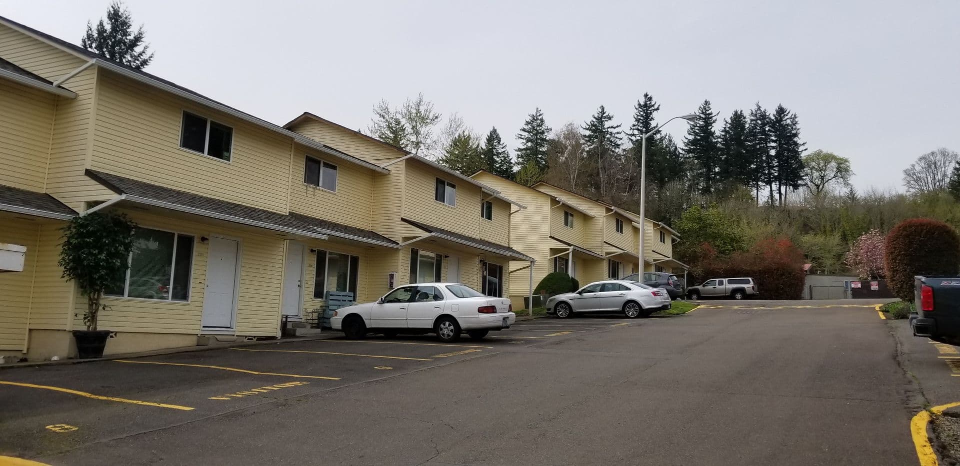 Salem Apartment: 2231 Salem Dallas Highway NW