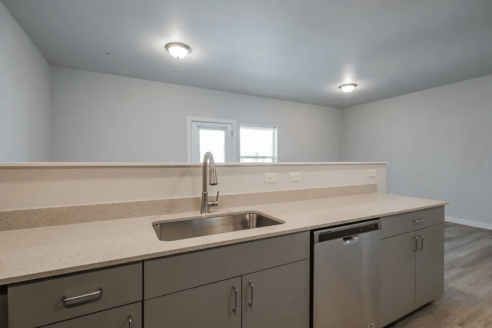 Sweet Home Apartment: 2500 Long Street