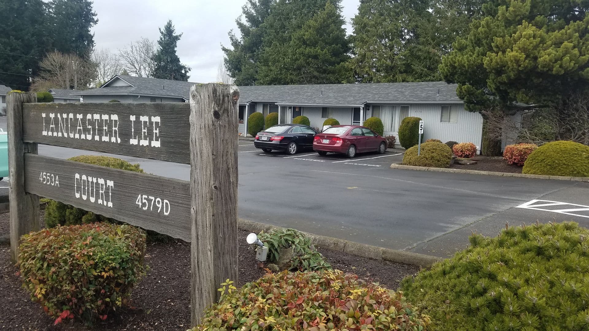 Salem Apartment: 4553 Lancaster Drive NE