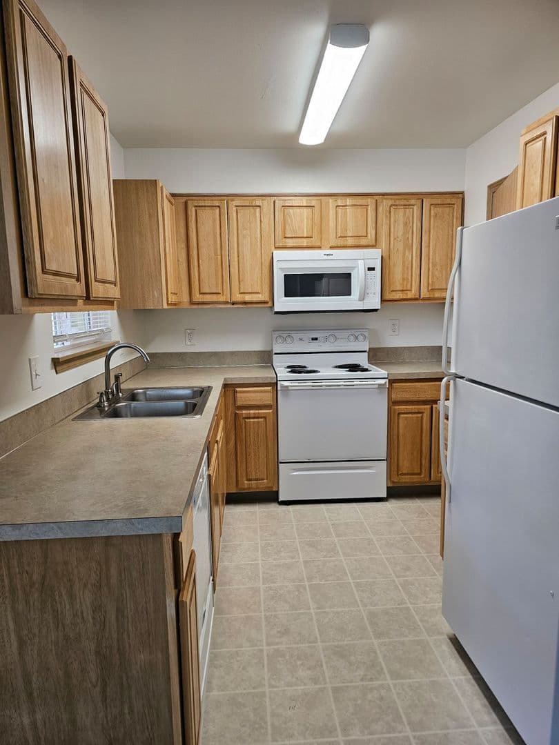Albany Townhome: 3511 25th Court SE