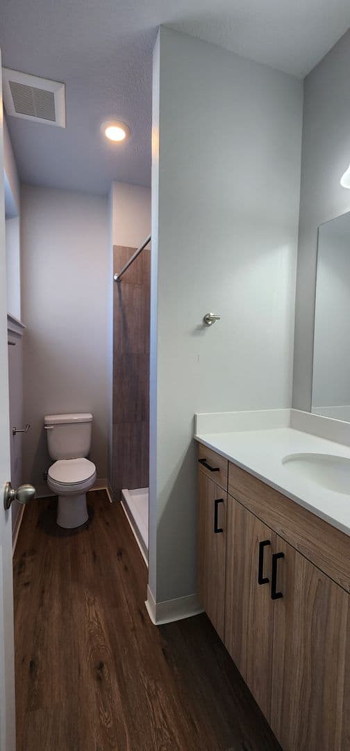 McMinnville Apartment: 1720 SW 2nd Street