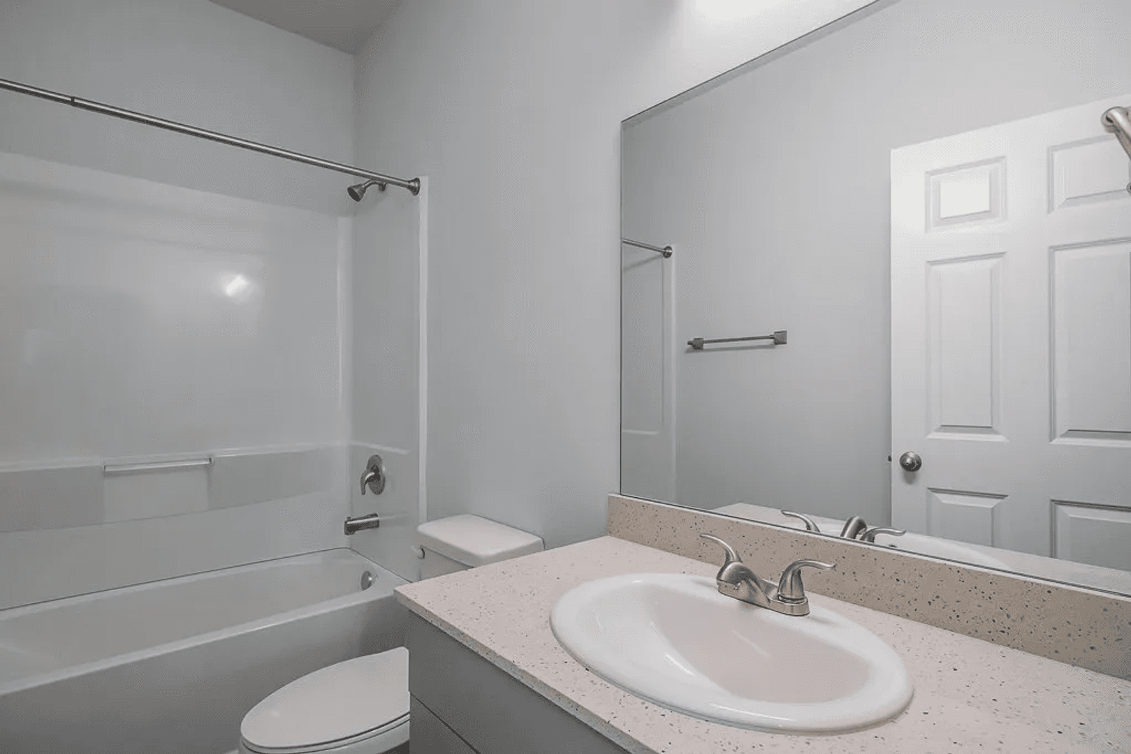 Sweet Home Apartment: 2500 Long Street