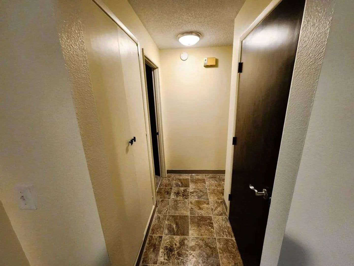 Salem Apartment: 158 Friendship Ave SE