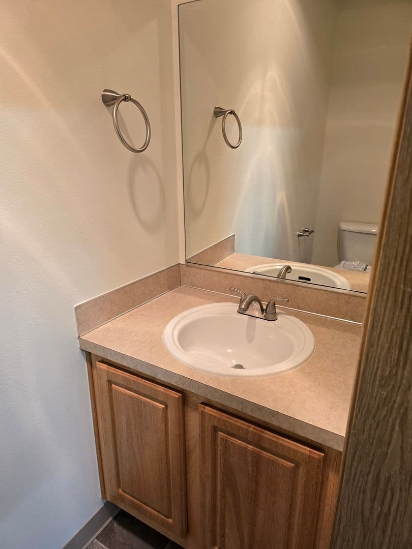 Albany Townhome: 3511 25th Court SE