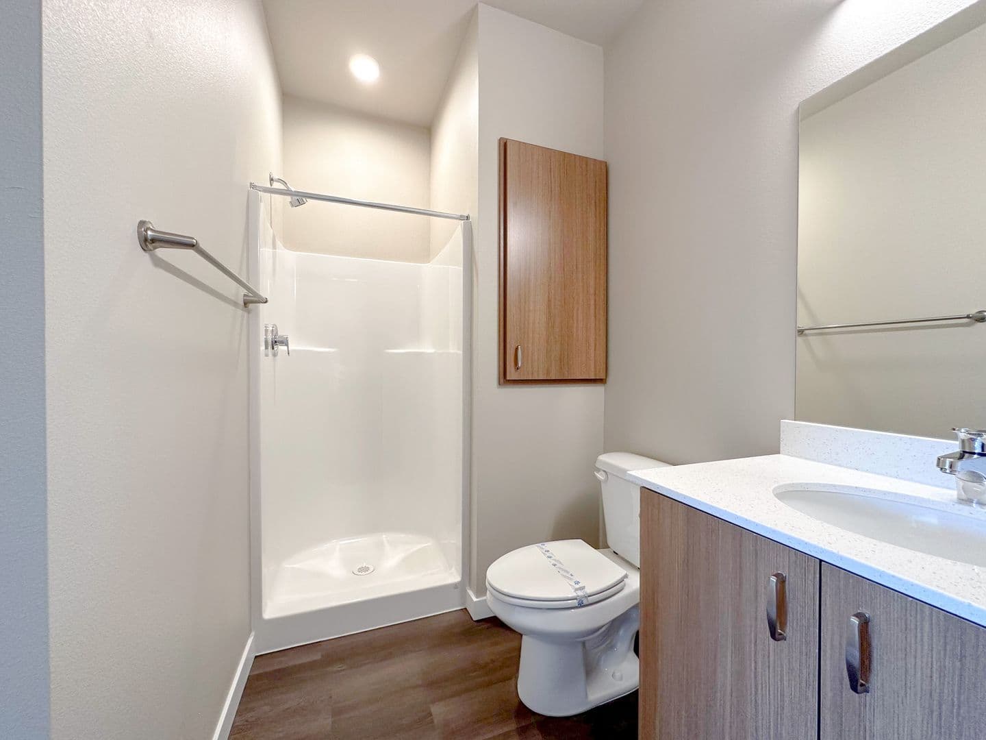 Salem Apartment: 4624 Lancaster Dr NE
