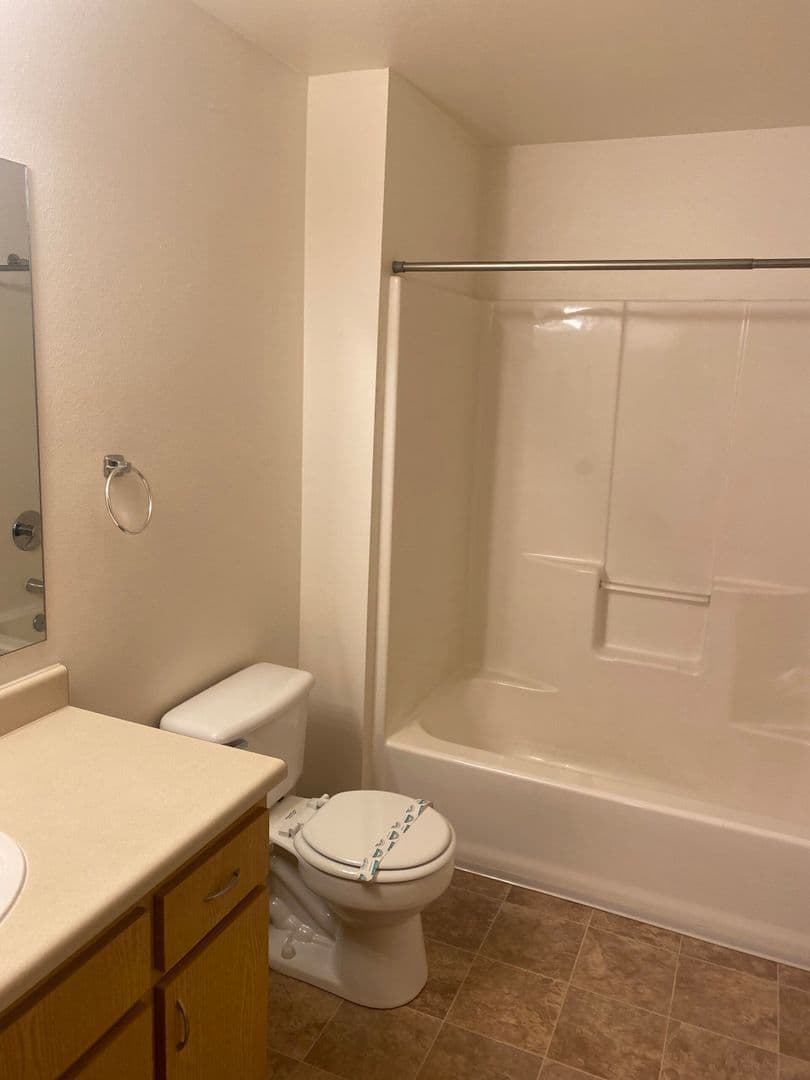 Albany Apartment: 1515 Waverly Dr SE