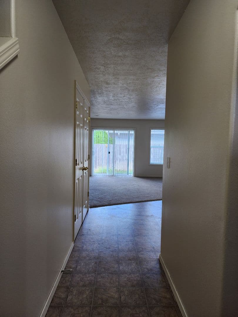 Keizer Apartment: 1315 Bair Road NE