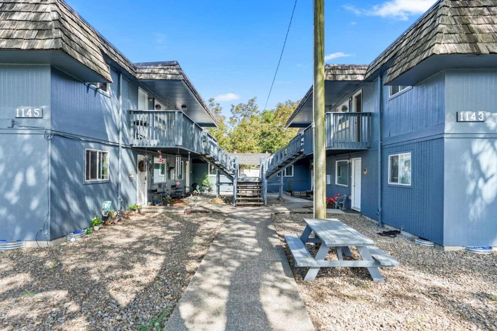Salem Apartment: 1143 6th Street NW