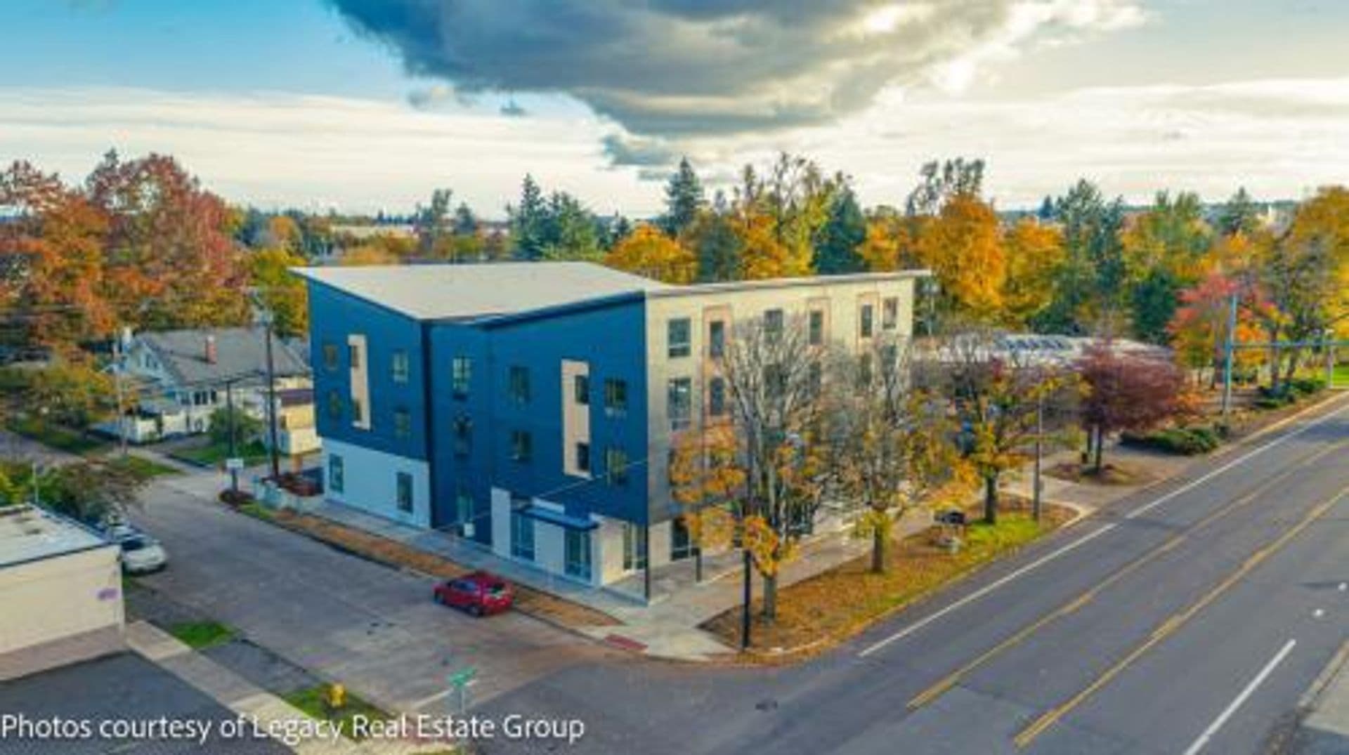 Salem Apartment: 990 Broadway St NE